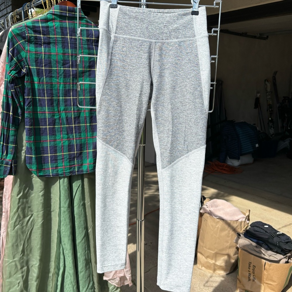 EUC Outdoor Voices 7/8 leggings